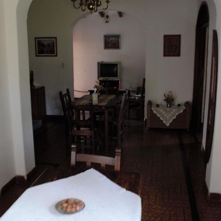 Casa De Huespedes - B&B Villa Giardino Bagian luar foto
