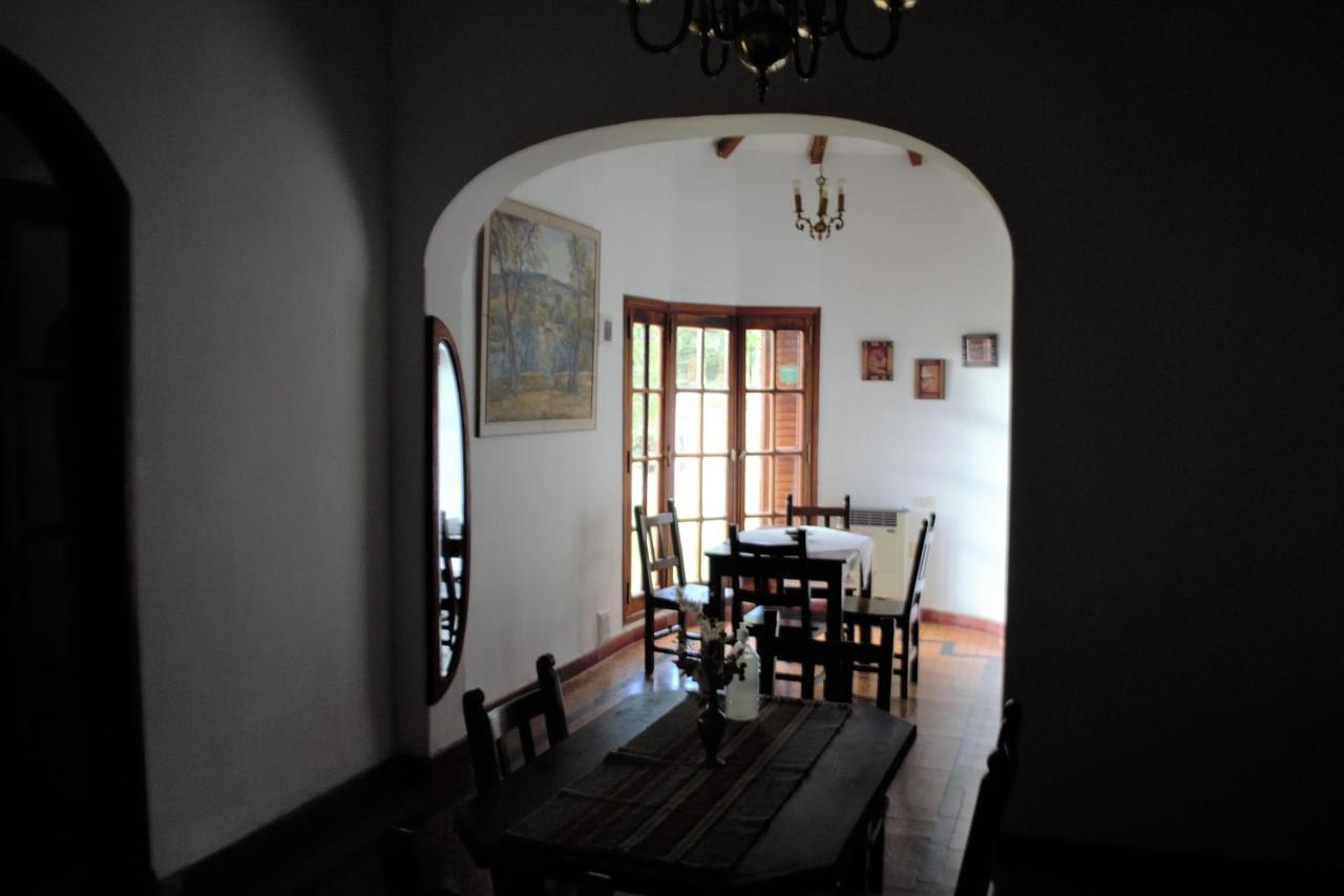 Casa De Huespedes - B&B Villa Giardino Bagian luar foto