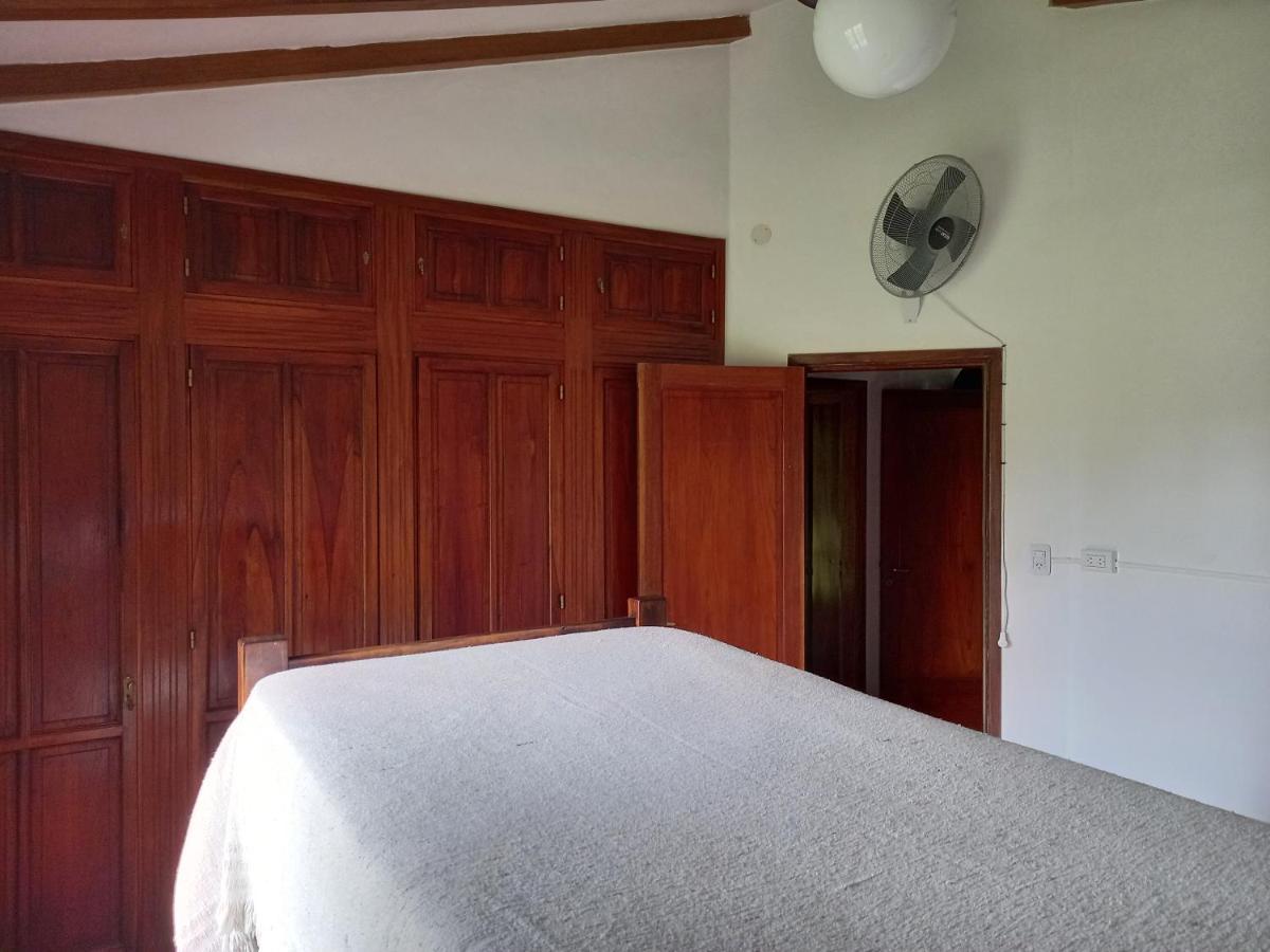 Casa De Huespedes - B&B Villa Giardino Bagian luar foto