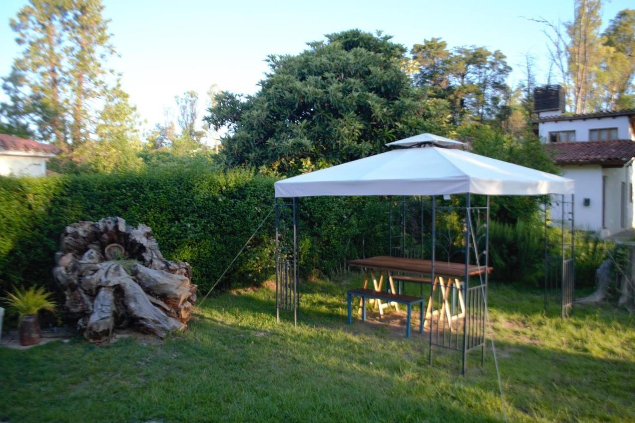 Casa De Huespedes - B&B Villa Giardino Bagian luar foto